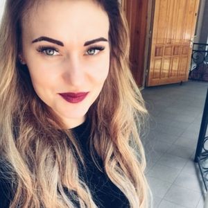 Meet your Posher, Faith